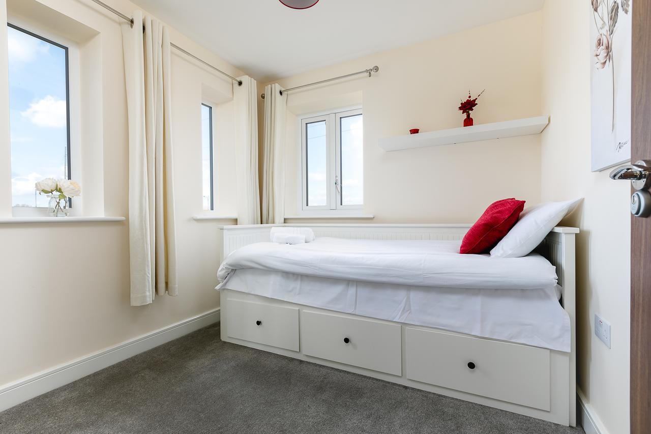 Kvm - Quayside House Villa Peterborough Luaran gambar