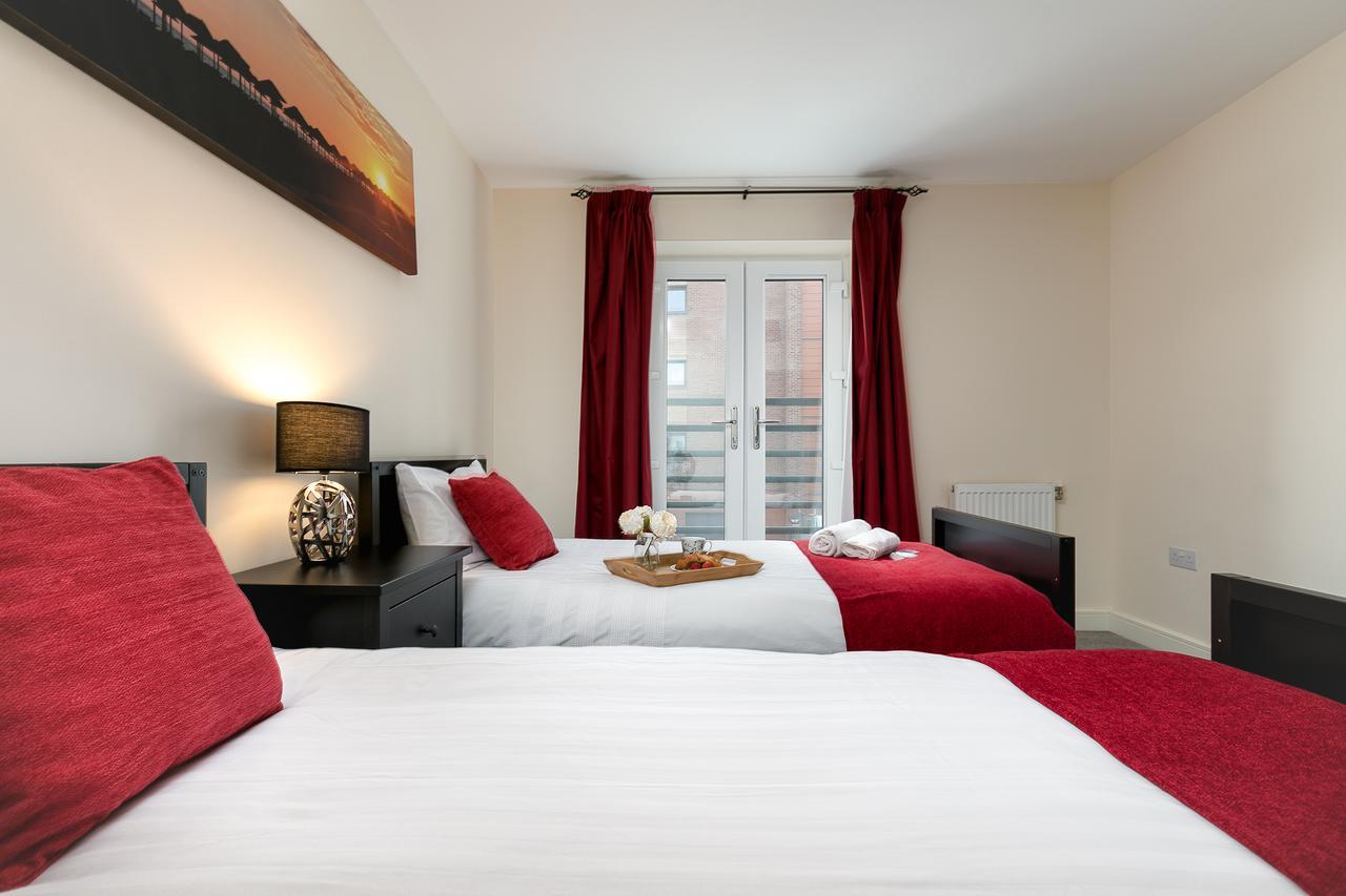 Kvm - Quayside House Villa Peterborough Luaran gambar